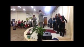 Loucura Geral em Culto Evangélico Pentecostal [upl. by Eiznekam]