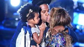 Jay Z amp Blue Ivy Present Beyonce With Vanguard Award at 2014 MTV VMAs [upl. by Airottiv]