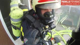 Incendio visto dal casco dei vigili del fuoco volontari Pompieri in azione dallAustria VVF 2016 [upl. by Ellennoj]