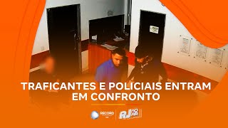 Traficantes e policiais trocam tiros no Complexo da Maré  RJ no Ar [upl. by Issim731]