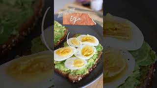 How to make avocado toast  Avocado egg toast [upl. by Arella]