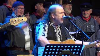 Red Rose Cafe  The Fureys en Shantykoor Het Kraaiennest [upl. by Hinch]