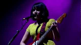 Norah Jones  Stuck  LIVE PARIS 2012 [upl. by Goeselt632]