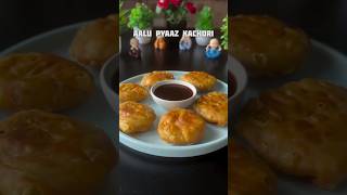 Aalu pyaaz kachori like song shorts food trendingsong [upl. by Tullius]