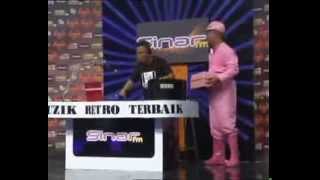 Maharaja Lawak Mega 2013  Minggu 10  Persembahan Jambu [upl. by Eenattirb]