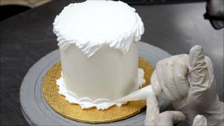 Fast Way to decorate cake with buttercream icing  Decorating Cakes [upl. by Eckardt755]