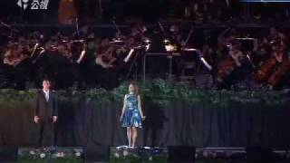 Hayley Westenra amp Russell Watson  Pokarekare Ana live 2009 [upl. by Kowalski479]