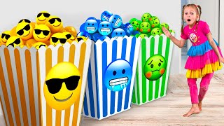 Maya mostra cores com emoji Box of Surprise  Jogos divertidos para crianças [upl. by Ludlow932]