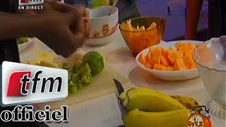 Yeewu Leen  05 Janvier 2015  Cuisine avec Alphie Brochettes de fruits [upl. by Rinee]