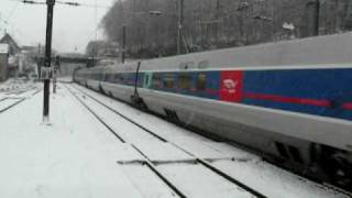 Arrivée dun TGV en gare de Mouchard [upl. by Nnyled314]