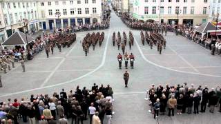 ChâlonsenChampagne  Relève du 402ème RA par le 1er RAMa [upl. by Laehcor]