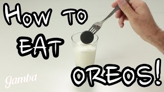 How to eat Oreos The One and Only Way [upl. by Pryce]