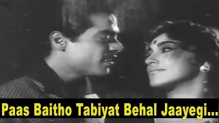 Paas Baitho Tabiyat Behal Jaayegi  Romantic Song  Mohammed Rafi  Punar Milan [upl. by Aicnorev]