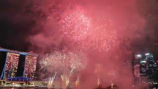 必見シンガポールSingapore 花火 花火大会 marinabaysandssingaporefireworks [upl. by Adao]