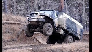 Russian Truck Drivers in Extreme Condition 2014 NEW  Siberian Off Road [upl. by Anerehs]