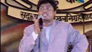 Johny Lever  Marathi Airways Mumbai to Kolhapur [upl. by Wennerholn]