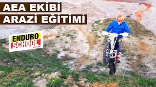 Altın Elbiseli Adam Ekibi Arazi Eğitimi  Enduro School [upl. by Delmor902]