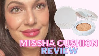 Korean Cushion Compact Review • Missha Magic Cushion [upl. by Nodnyl203]