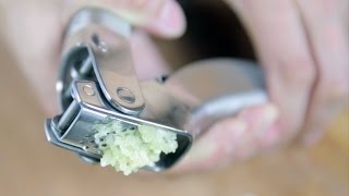 Kuhn Rikon Epicurean Garlic Press Review  BeatTheBush [upl. by Karlin]