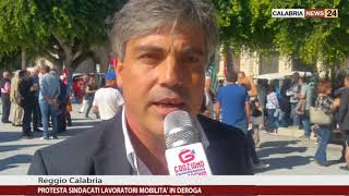 PROTESTA DEI SINDACATI A REGGIO CALABRIA PER LAVORATORI MOBILITA IN DEROGA [upl. by Thier498]