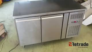 Arbetsbänksfrys i rostfritt stål  Stainless steel workbench freezer finns på auktion hos Retradeeu [upl. by Ardnek]