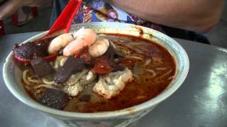 Curry Mee Lee Huat Cafe Batu Lanchang Food Hunt PHv2 P125 [upl. by Thant489]