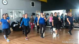 Fito Olivares La gallinita remix Coreografía Carolina Zumba [upl. by Waldner55]