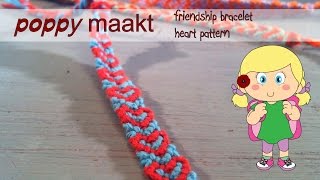 Poppy makes a Vday friendship bracelet  Poppy maakt een Valentijns vriendschaps armbandje [upl. by Yleve836]