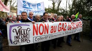 Manifestation à Barjac contre le gaz de schiste [upl. by Frederico]