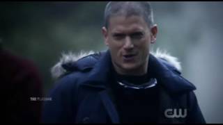 The Flash 3x22 Barry travels back in time to get Captain Cold [upl. by Yesiad]