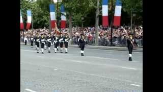 Défilé du 14 juillet 2012 des Chasseurs a pied et alpins [upl. by Valentine]