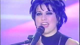 Dolcenera  Siamo tutti là fuori  Sanremo 2003m4v [upl. by Martinic]