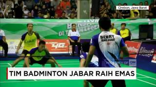 PON Jabar 2016 Tim Badminton Jabar Raih Emas [upl. by Lemraj921]