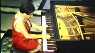 Alicia de Larrocha plays Albéniz  Iberia El Albaicin 1969 TV [upl. by Arihaj]