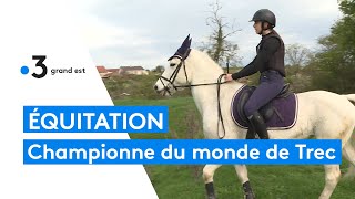 Équitation  Clémence Bosserelle championne du monde de Trec [upl. by Nivlag18]