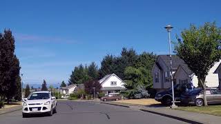 Life amp Houses in COMOX British Columbia BC Canada  Driving to the Stunning Coast [upl. by Sabella306]