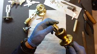 How to Rekey a kwikset door knob amazing how simple it really is [upl. by Oilenroc330]