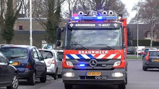 volledige opkomst en Uitruk Brandweer Krommenie 118037 met spoed naar een gaslucht in Krommenie [upl. by Vanya]