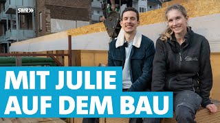 Holz Familie und Liebe zum Handwerk Ein Tag mit Zimmerin Julie auf dem Bau [upl. by Klaus984]