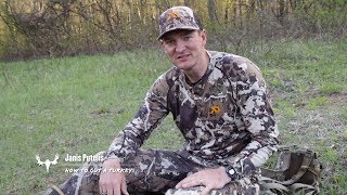 How to Gut a Turkey 101 with MeatEaters Janis Putelis [upl. by Moskow474]