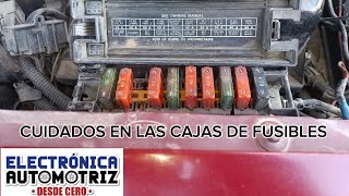 CUIDADOS EN LAS CAJAS DE FUSIBLES AUTOMOTRIZ [upl. by Enitsyrhc]