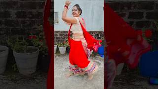 Dhol Baje 💃🏻dance shorts garbadance garba navratri dreamgirl4513 [upl. by Adnolaj720]