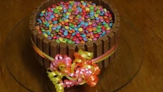 Sallys Schokotorte mit Smarties und Kitkat  Sallys Welt [upl. by Aldrich822]