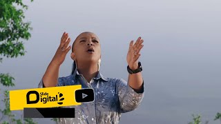 Kirey  Terlalu Official Karaoke Video [upl. by Byrann]