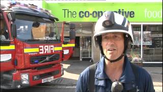 The Cooperative Supermarket Catches Fire in Kidlington 180713 [upl. by Lahcim798]