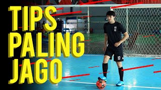 7 TIPS JADI PEMAIN FUTSAL PALING JAGO [upl. by Zelle]