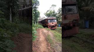 S8 Train To Colombo 20240816  Homagama Hospital Railway Station [upl. by Dewhurst]