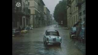 Alluvione di Firenze 4 novembre 1966 [upl. by Sedaiuqlem]