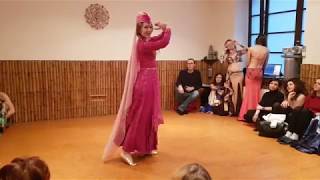 Persian dance Del Be Tou Bastam [upl. by Poulter667]