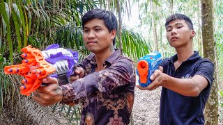 NERF GUN FISHING BATTLE SHOT [upl. by Ainex]